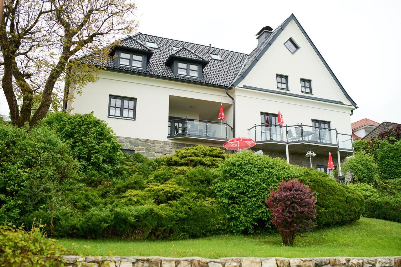 Haus Aussicht - Ferienwohnungen Velden 沃尔特湖畔韦尔登 外观 照片