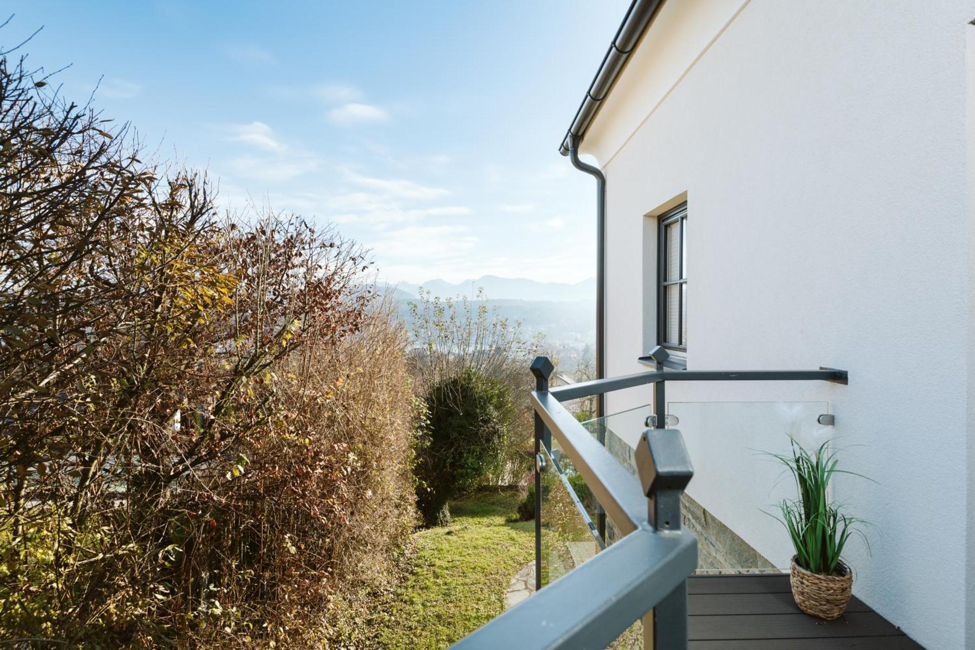 Haus Aussicht - Ferienwohnungen Velden 沃尔特湖畔韦尔登 客房 照片